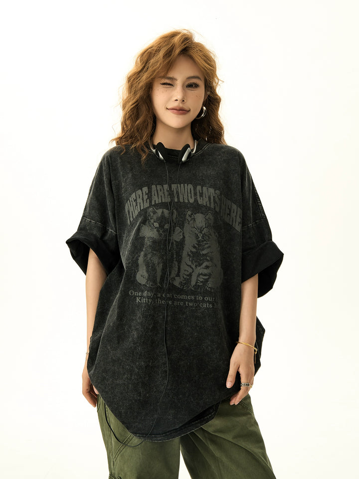 Camiseta oversized con estampado de gato retro desgastado 