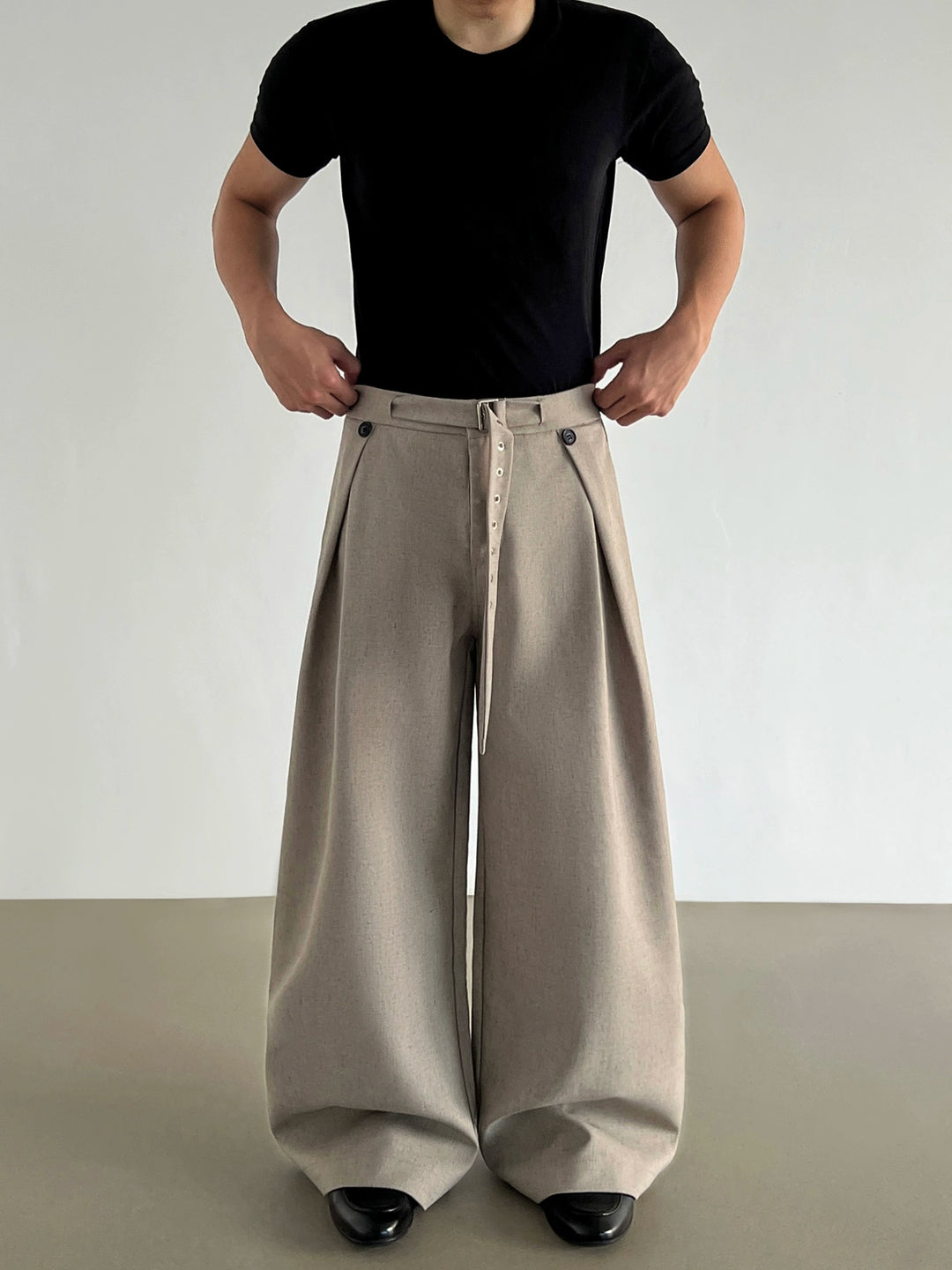 Faltige Leinenweite-Leg Freizeit-Hosen 