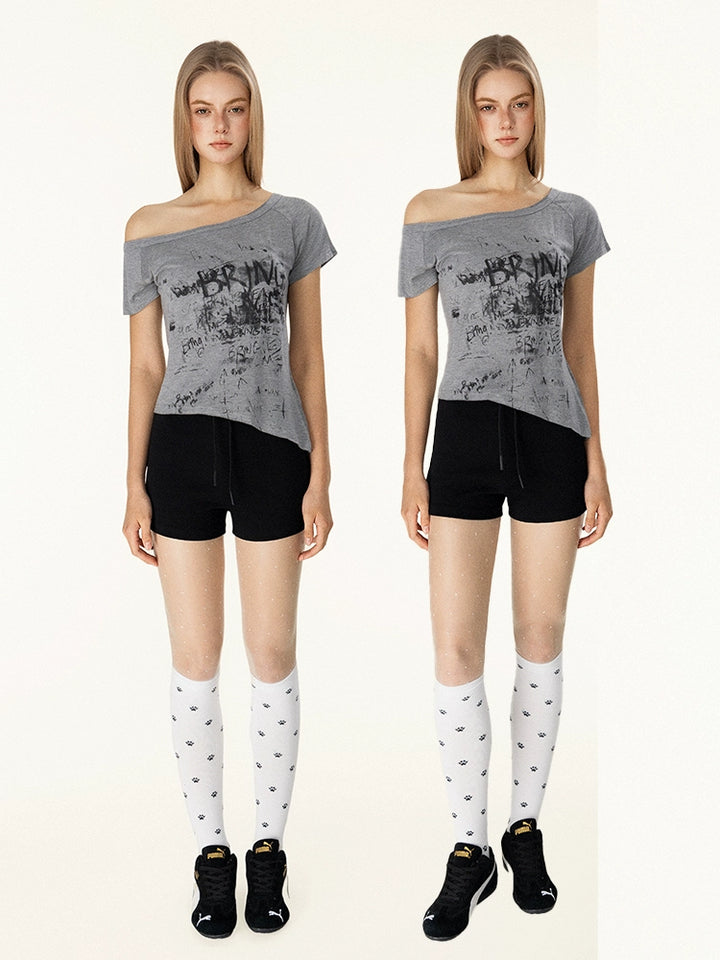 T-shirt graphique rétro à épaules dénudées 