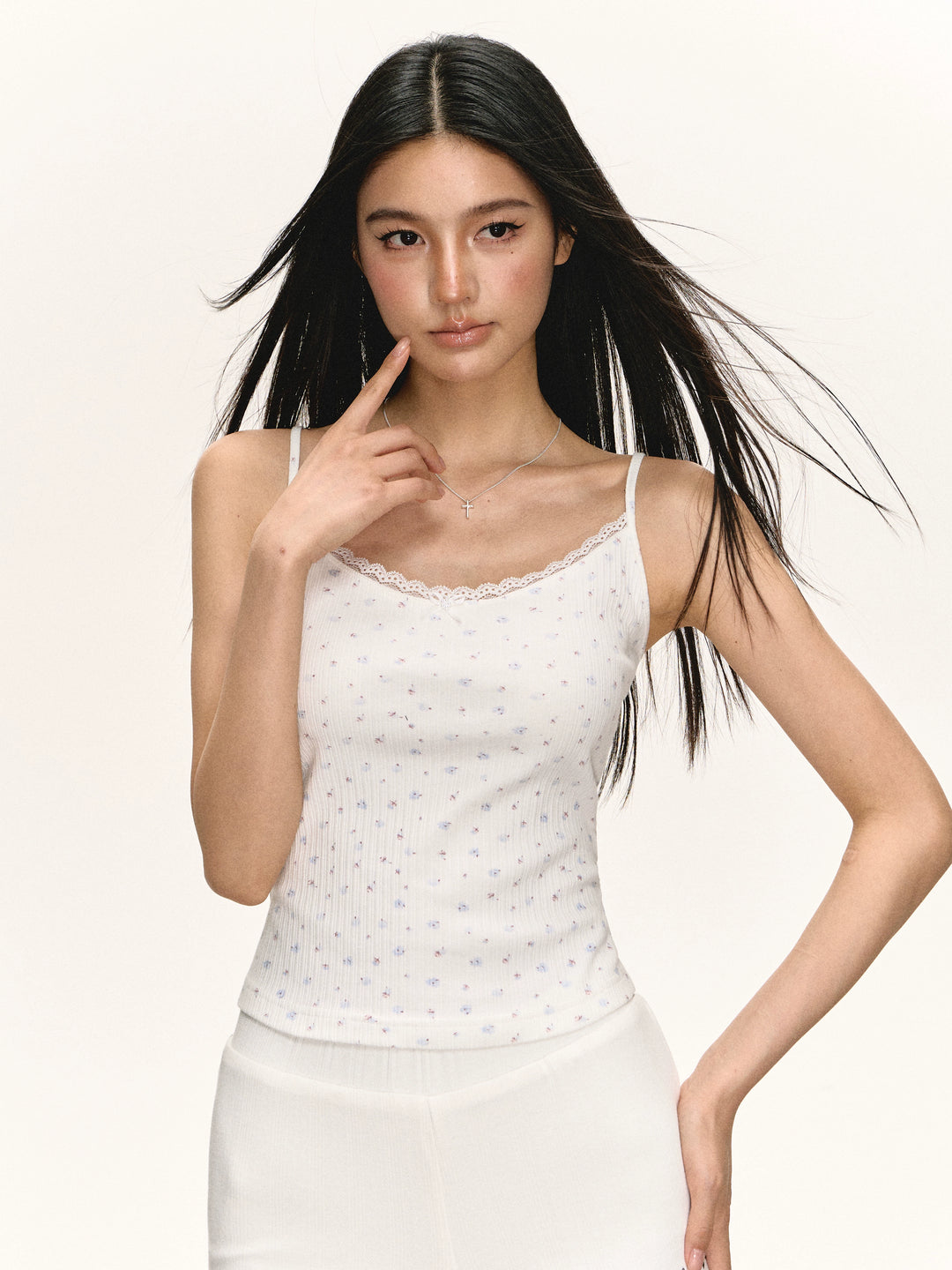 Ribbed Floral Lace Trim Tank Top