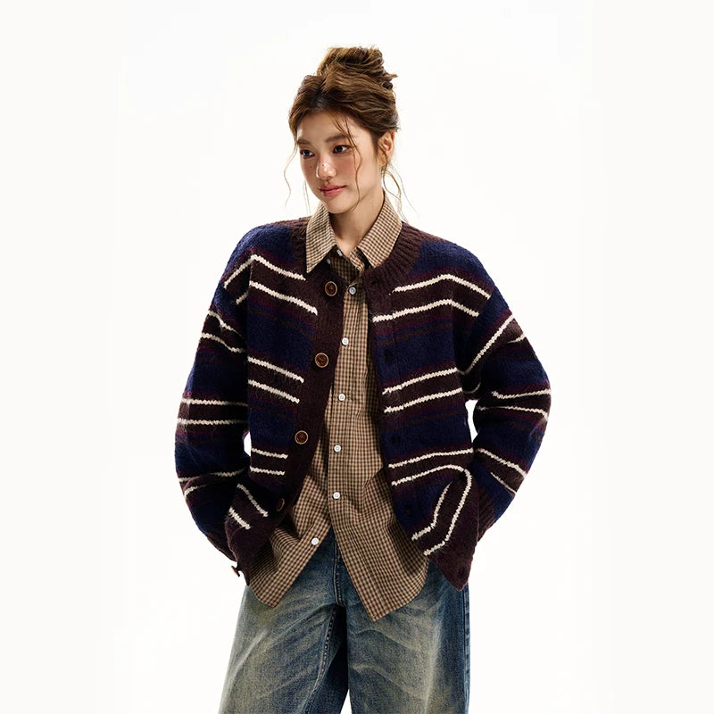 Cardigan en tricot rayé à coupe décontractée 