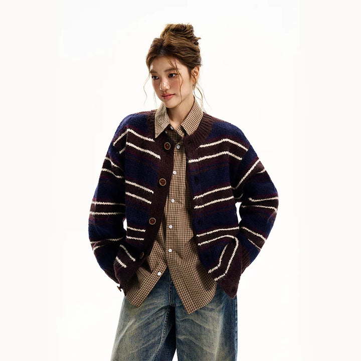 Cardigan en tricot rayé à coupe décontractée 