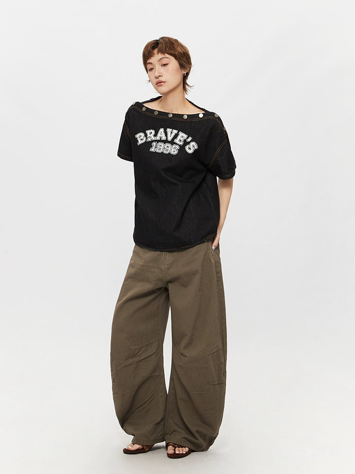 T-shirt en denim imprimé à épaules dénudées 