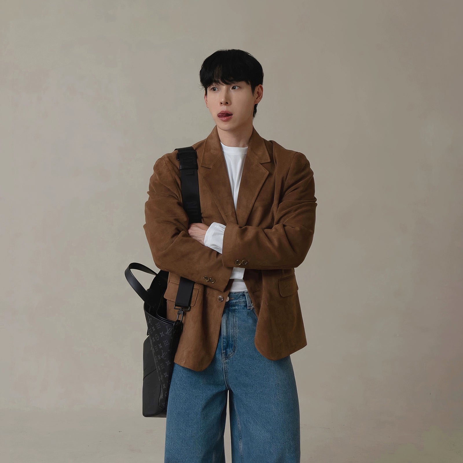 undefined,5784524050103,5784524050104,5784524050105