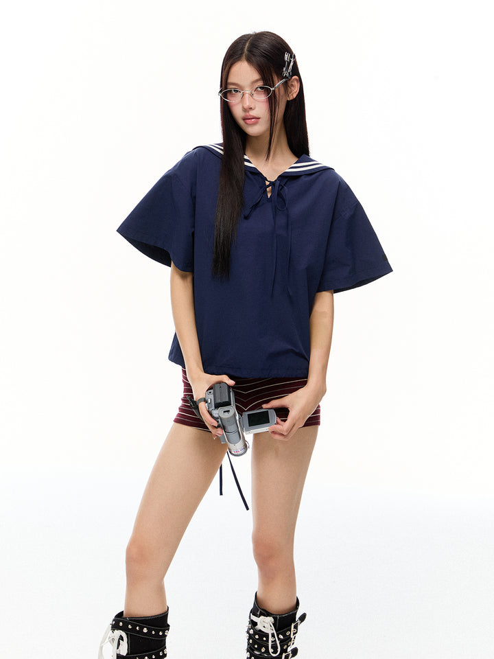 Top retro de manga corta con cuello marinero 