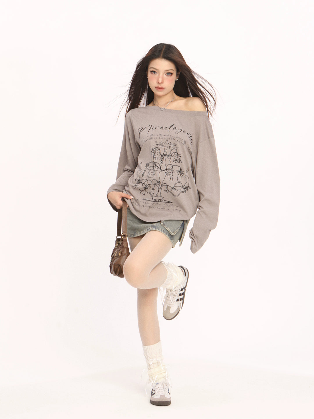 Γκράφιτι Off-Shoulder Μακρυμάνικο Τσιμπούρι 
