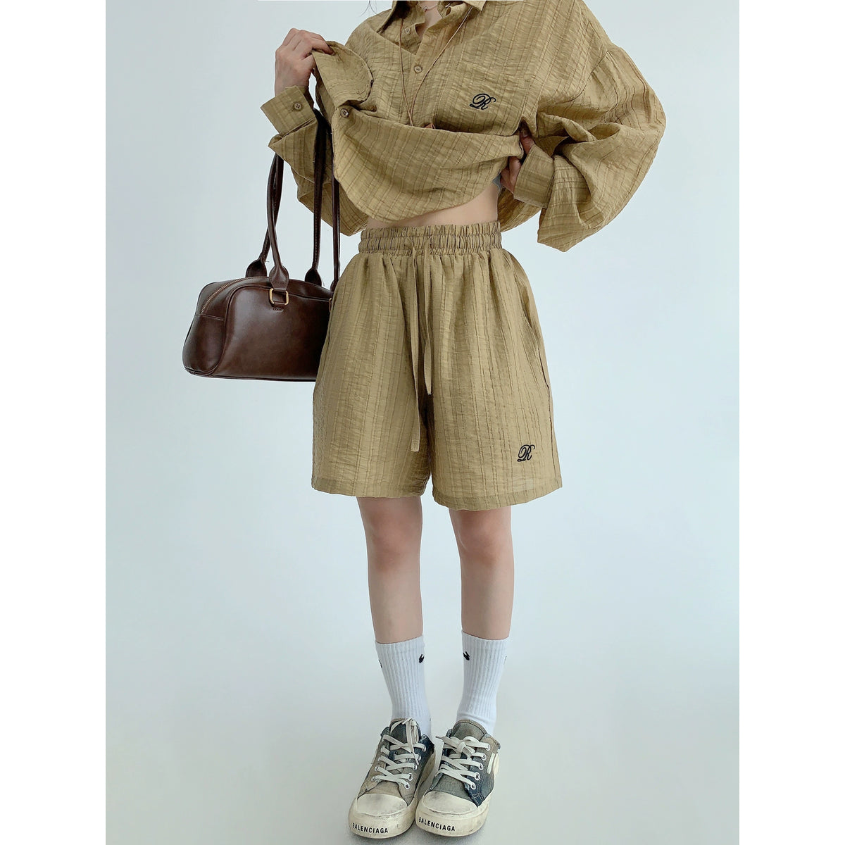 undefined,5858489661353,5858489661354,5858489661355,5858489661356