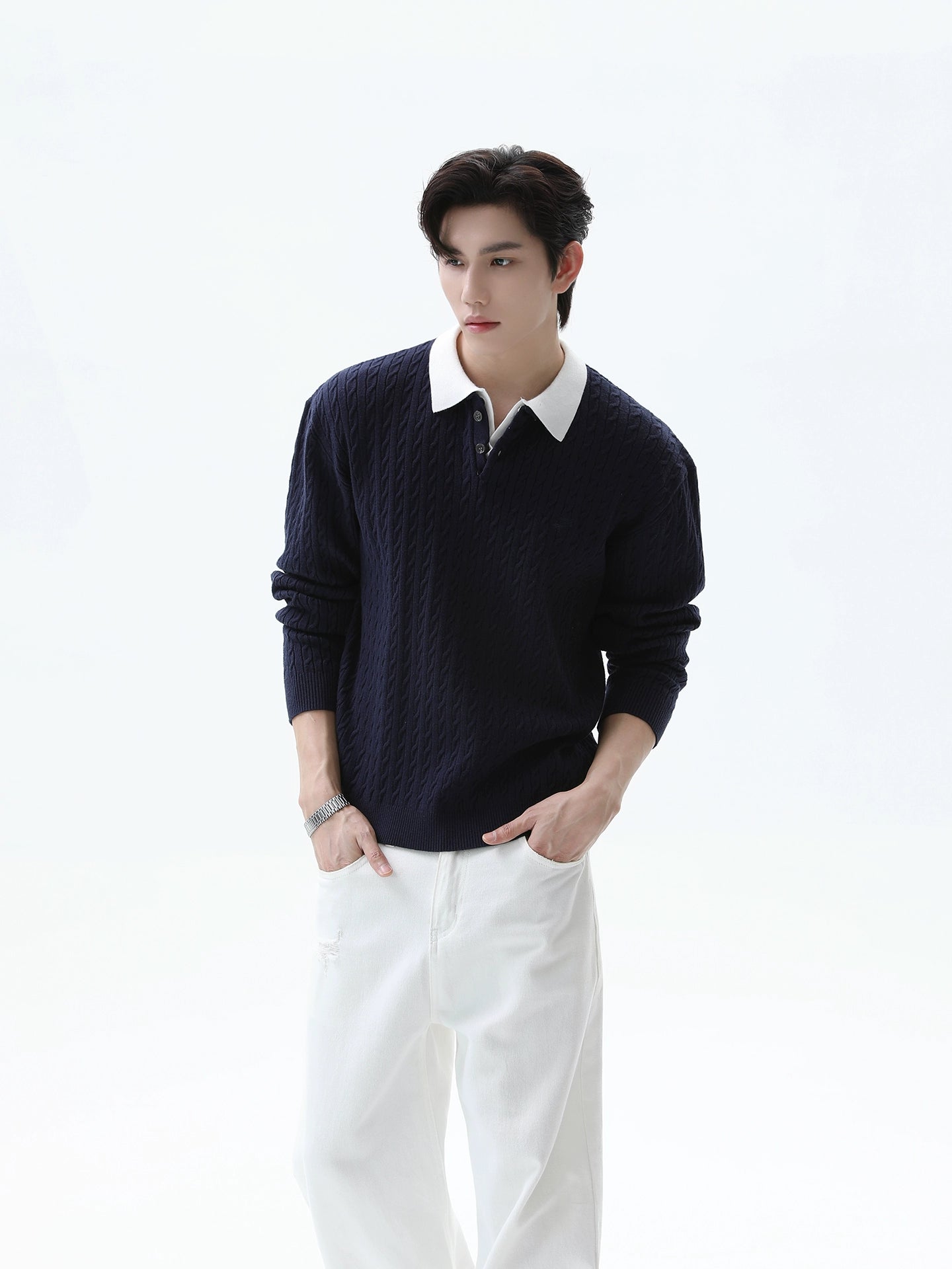 Kablo Örgü Yuvarlak Yaka Kazak 