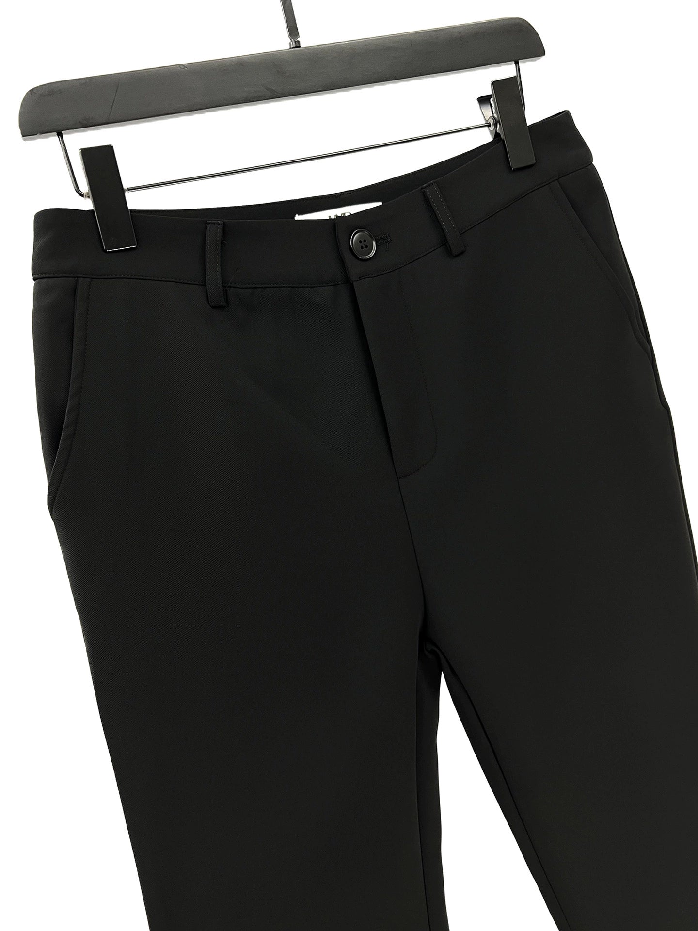 بنطلون كاجوال فضفاض مع حواف قليلاً 