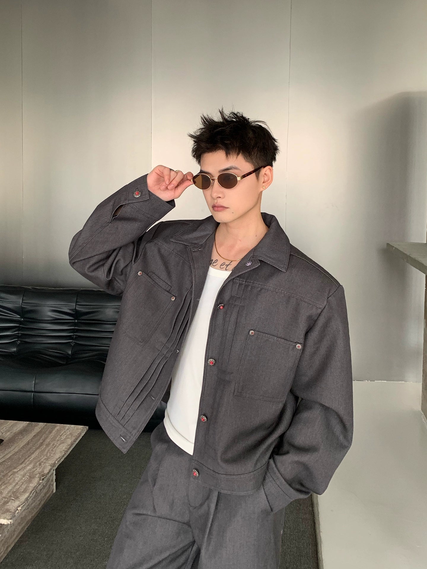 Комплект изOversized куртки и широких брюк 