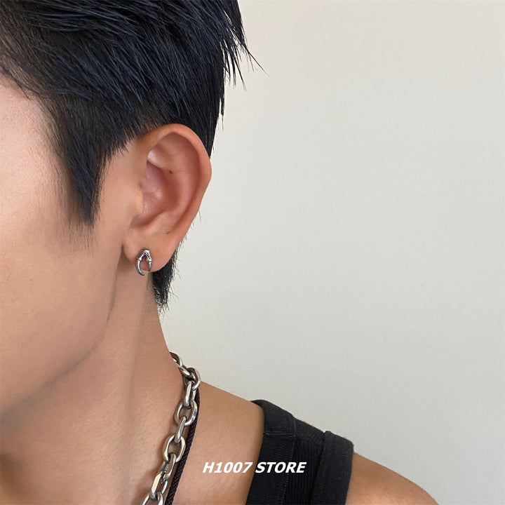 Dragon Claw Retro Stud Earrings