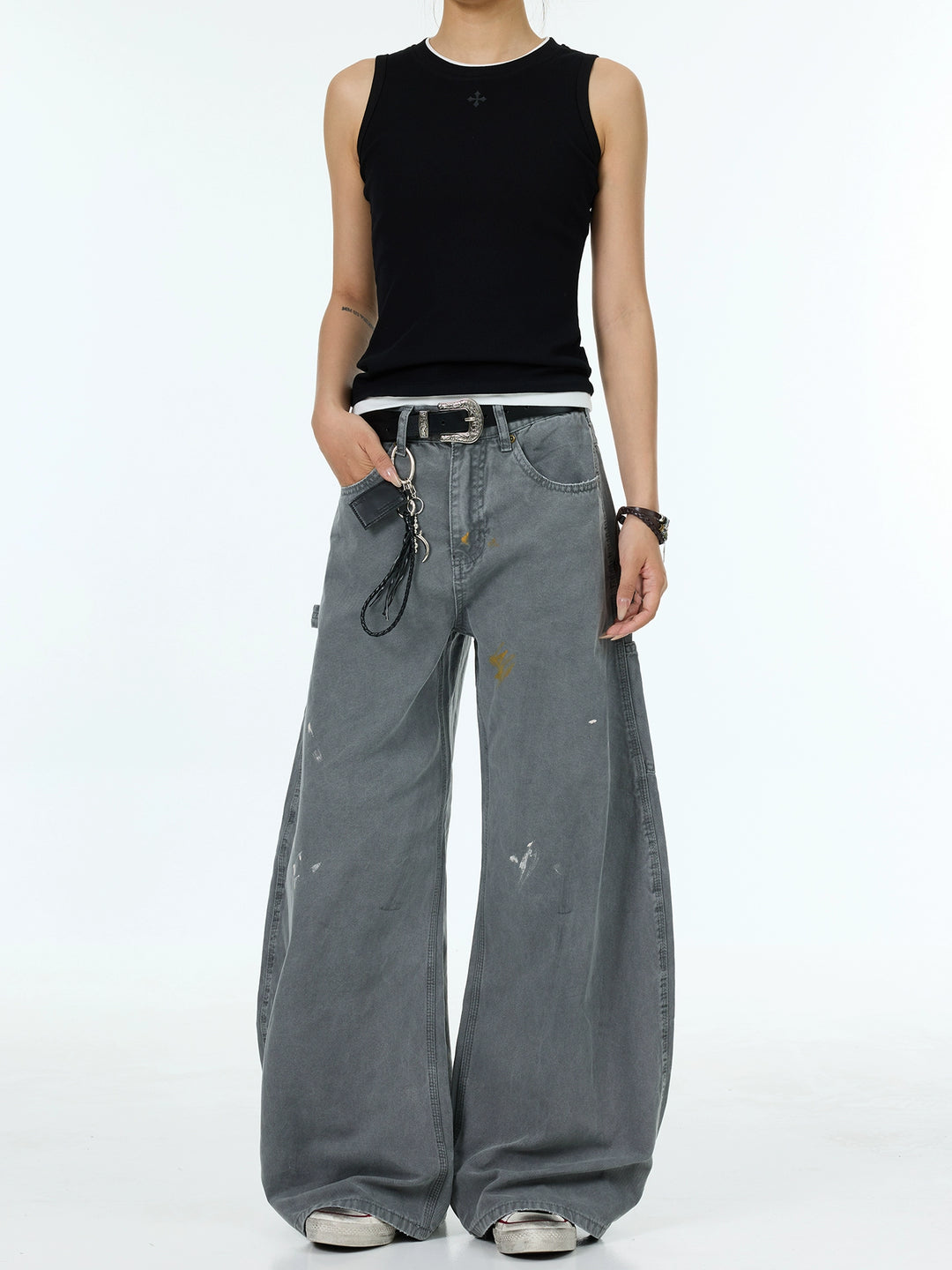 Distressed Wide Leg Jeans