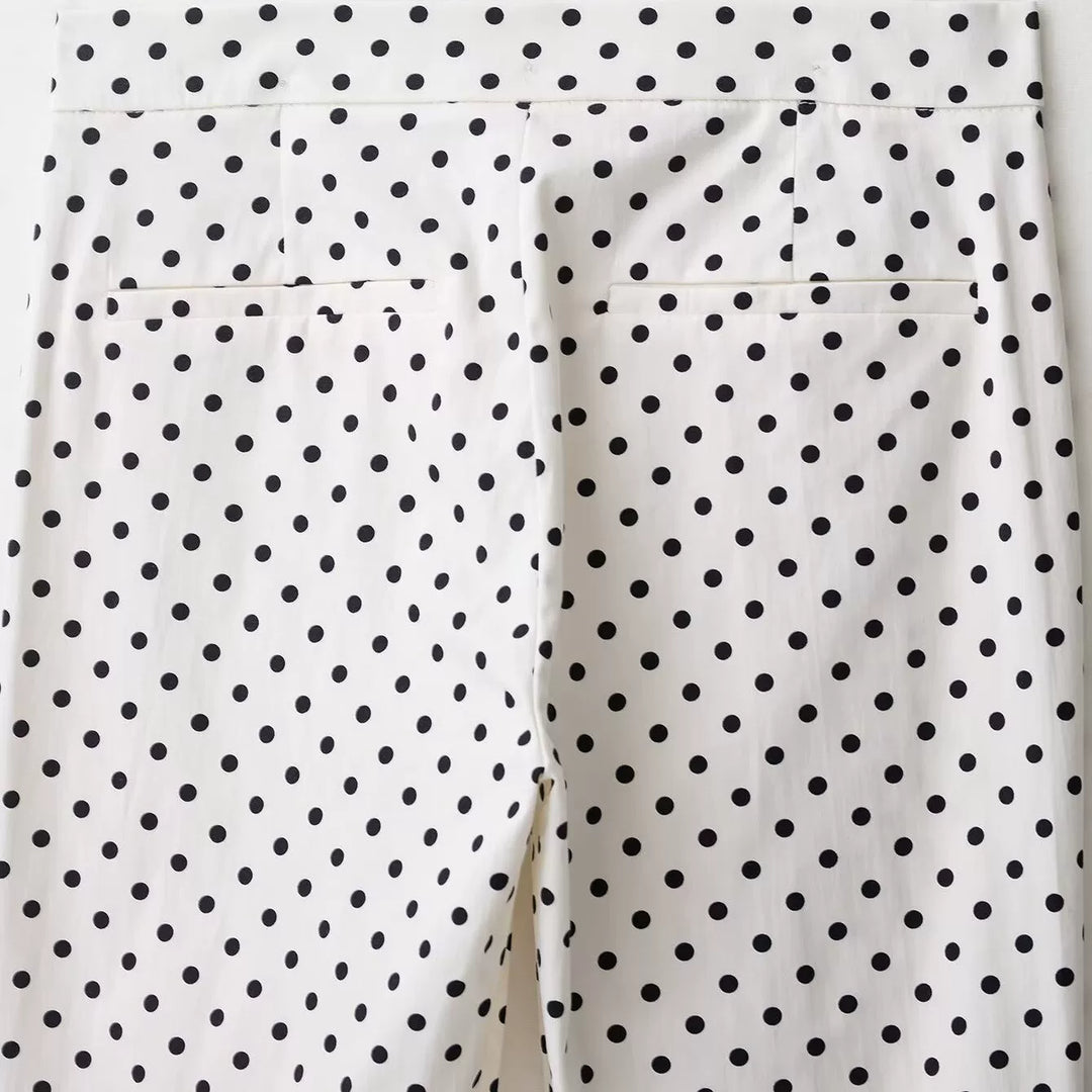 Punkte-Flared-Mini-Hosen 