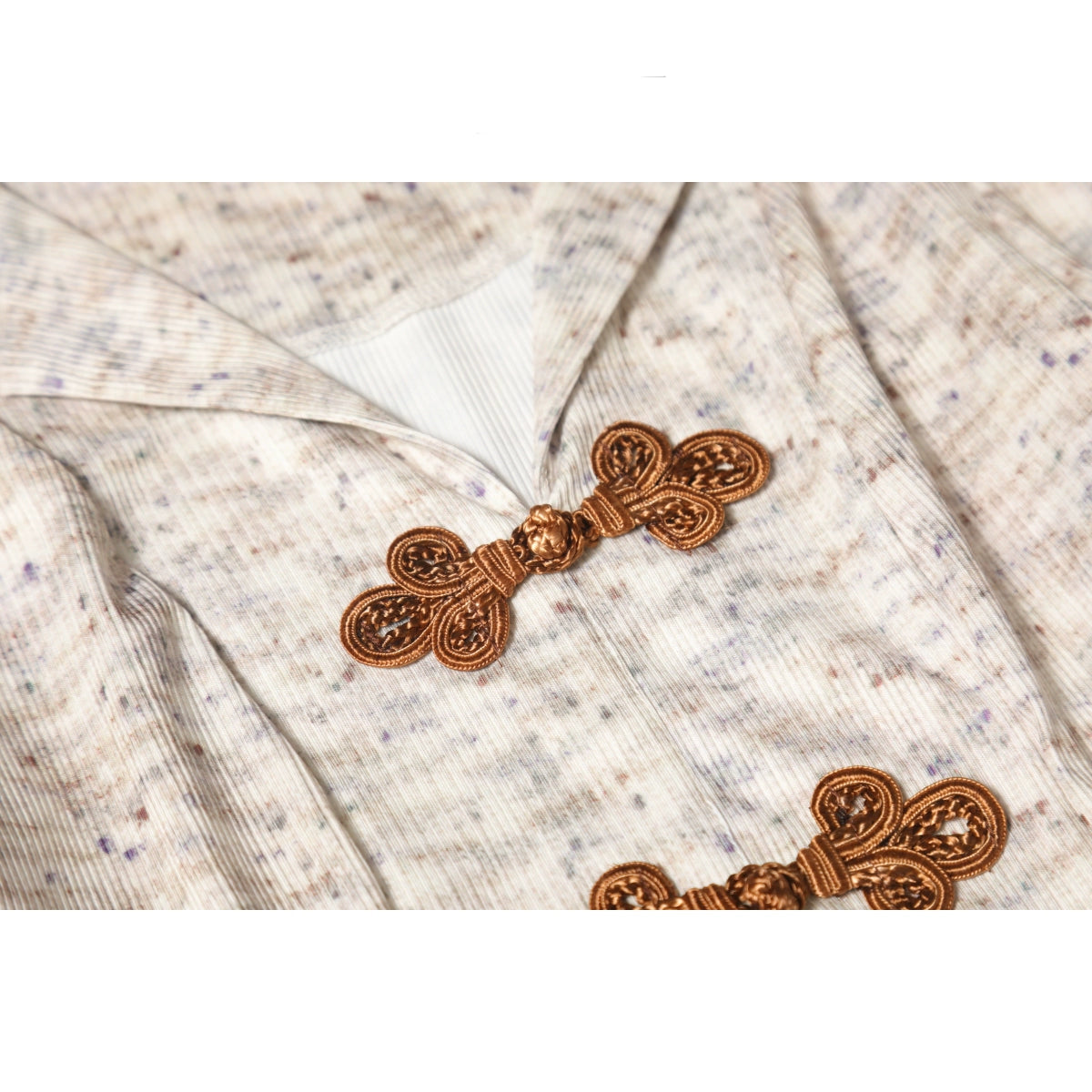 Chinese Style Buttoned Ribbon Shirt