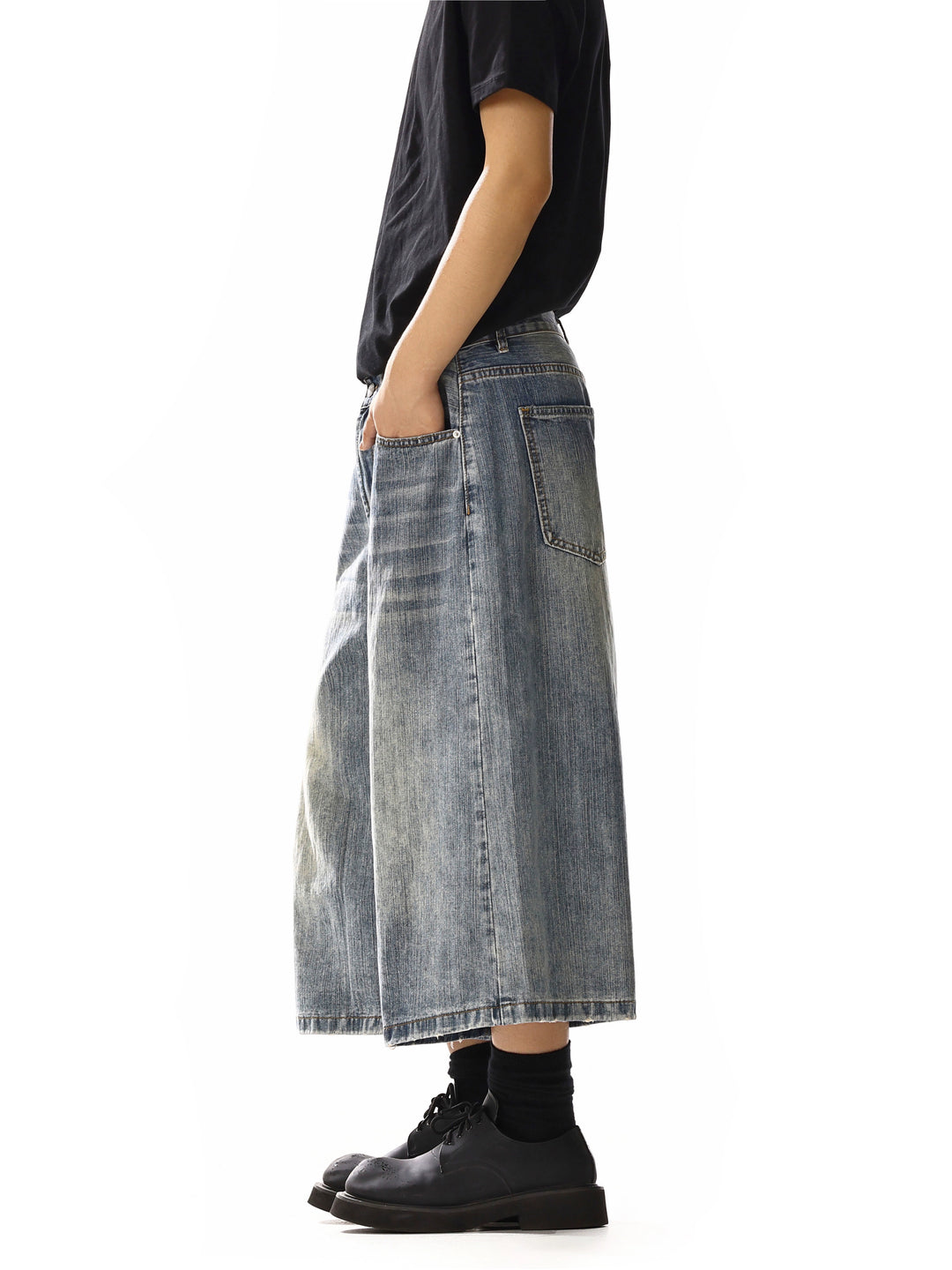 Pantalones de mezclilla casuales recortados de pierna ancha 