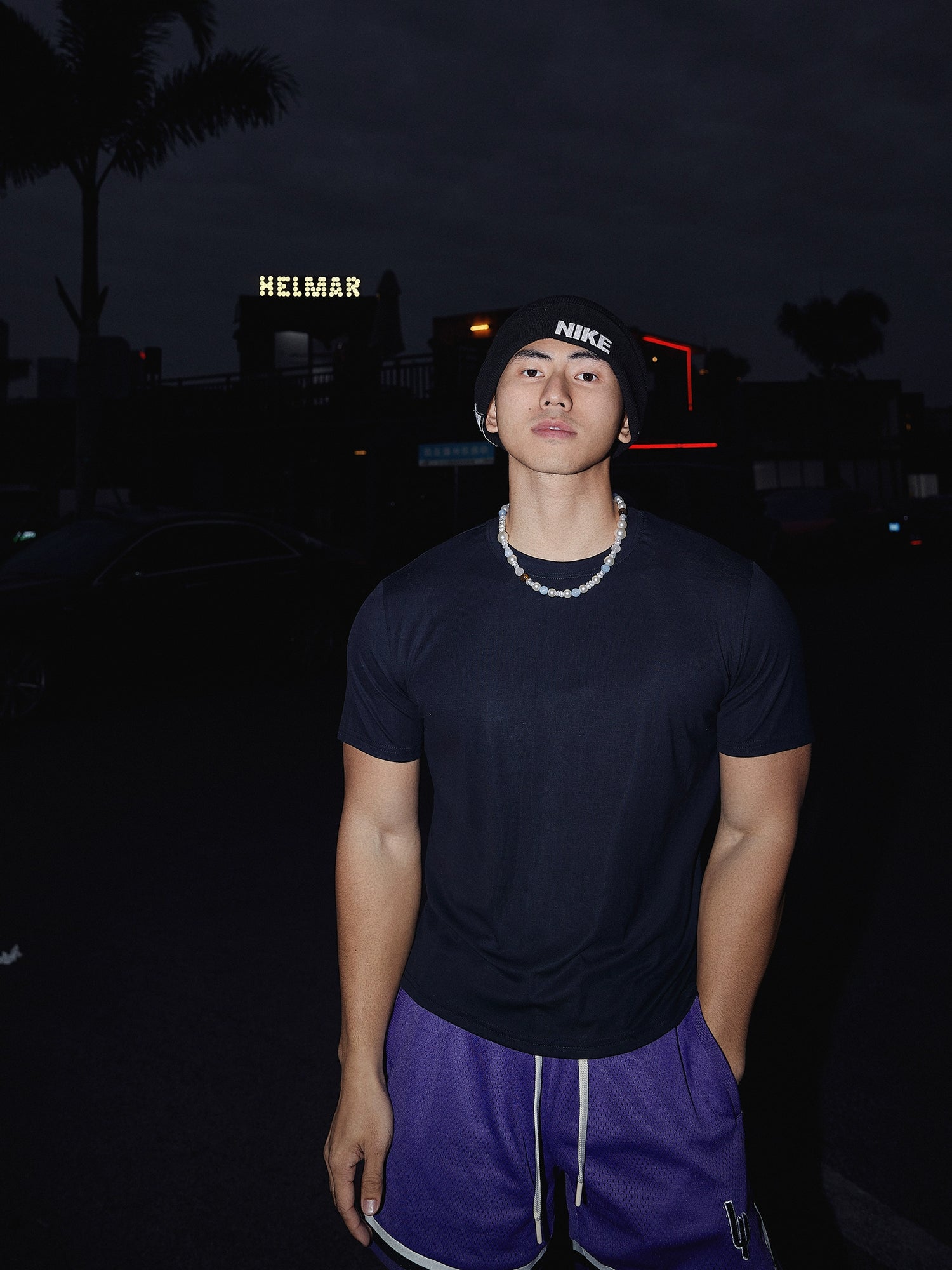 Suéter de manga corta básico de corte ajustado 