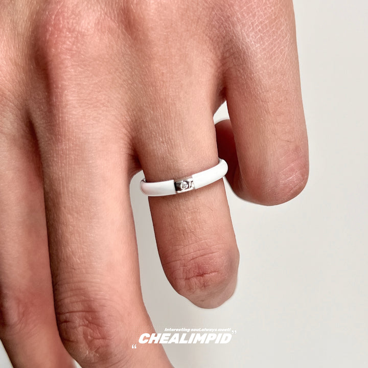 Minimalist Porcelain Zircon Ring
