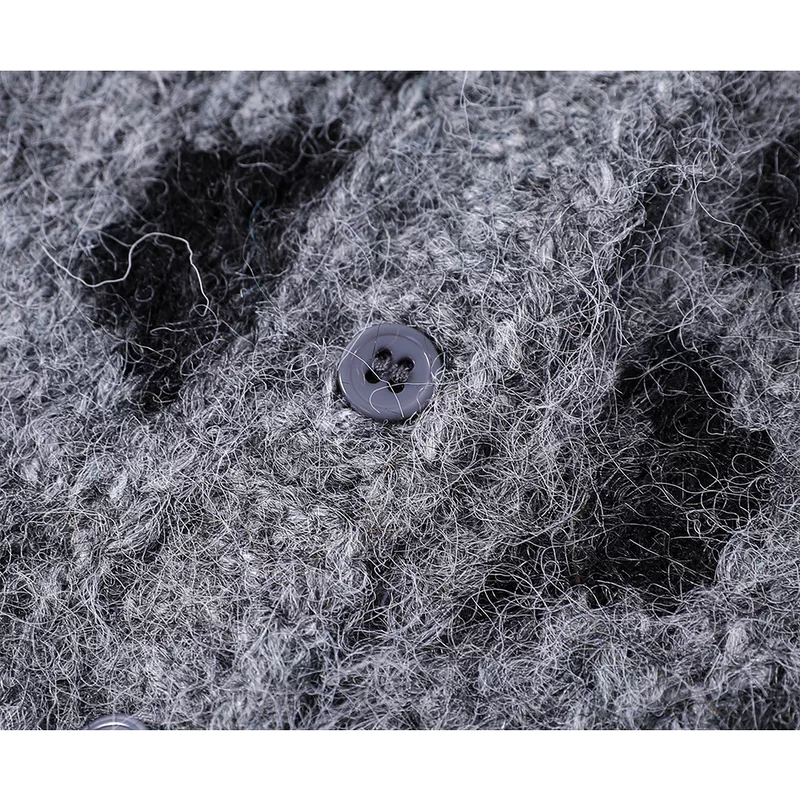 Leopard Print V-Neck Knit Sweater