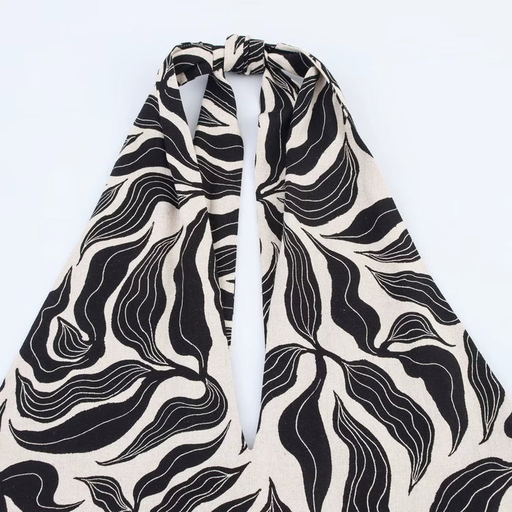 Vestido Midi Sem Mangas com Decote Halter 