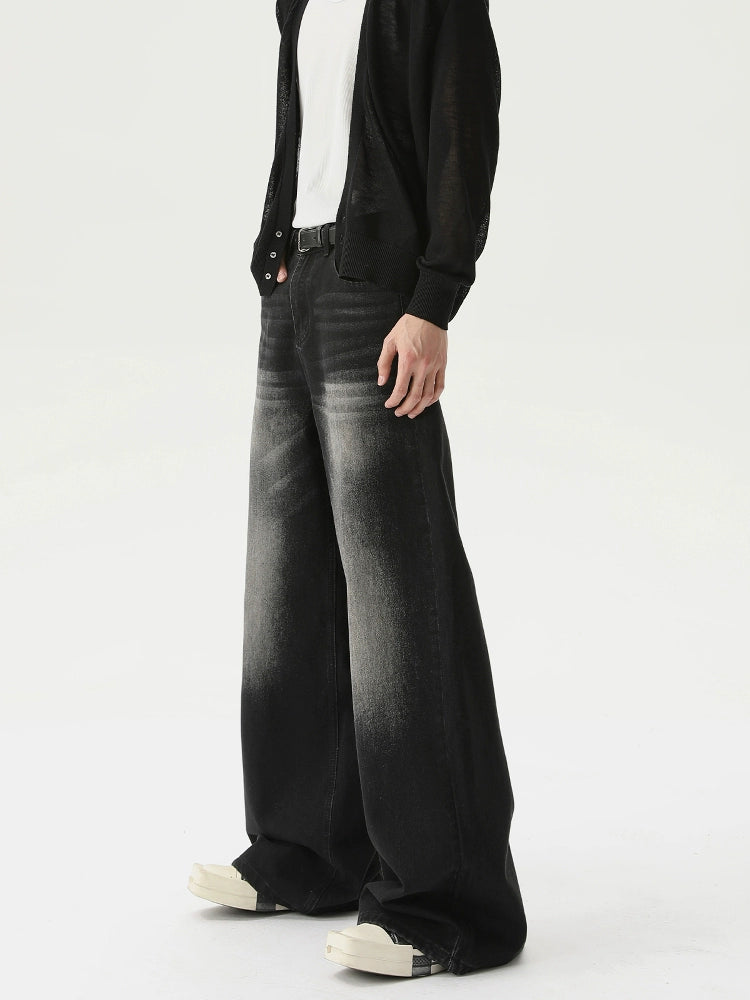 Wide-leg Straight Jeans