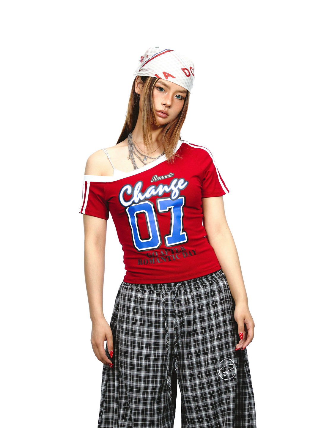 Oblique Shoulder Letter Print Slim Top