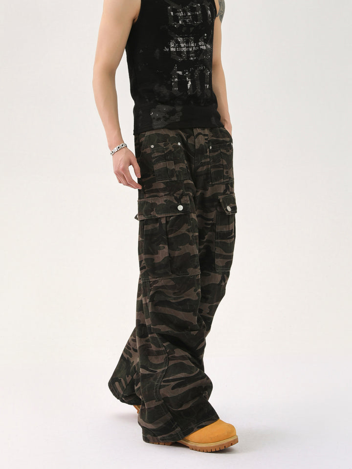 Loose Camouflage Cargo Pants