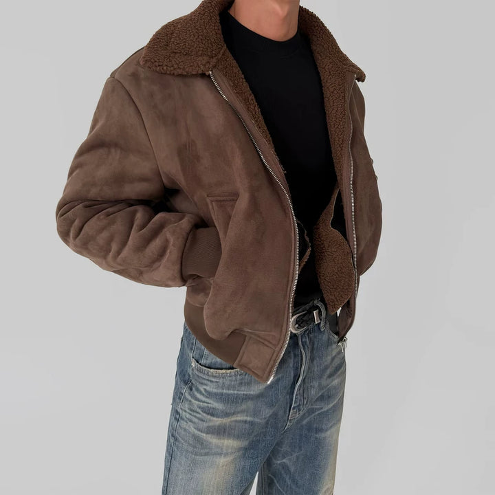 جاكيت شيربا من جلد السويد الصناعي مع طية صدر 