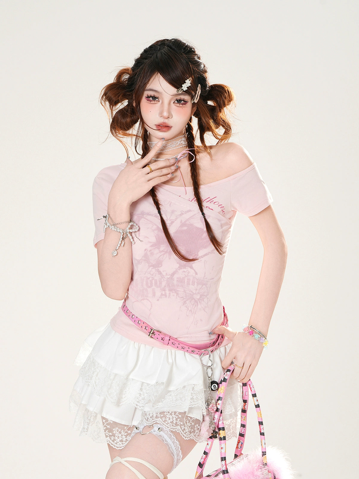 undefined,5855621181216,5855621181217,5855621181218