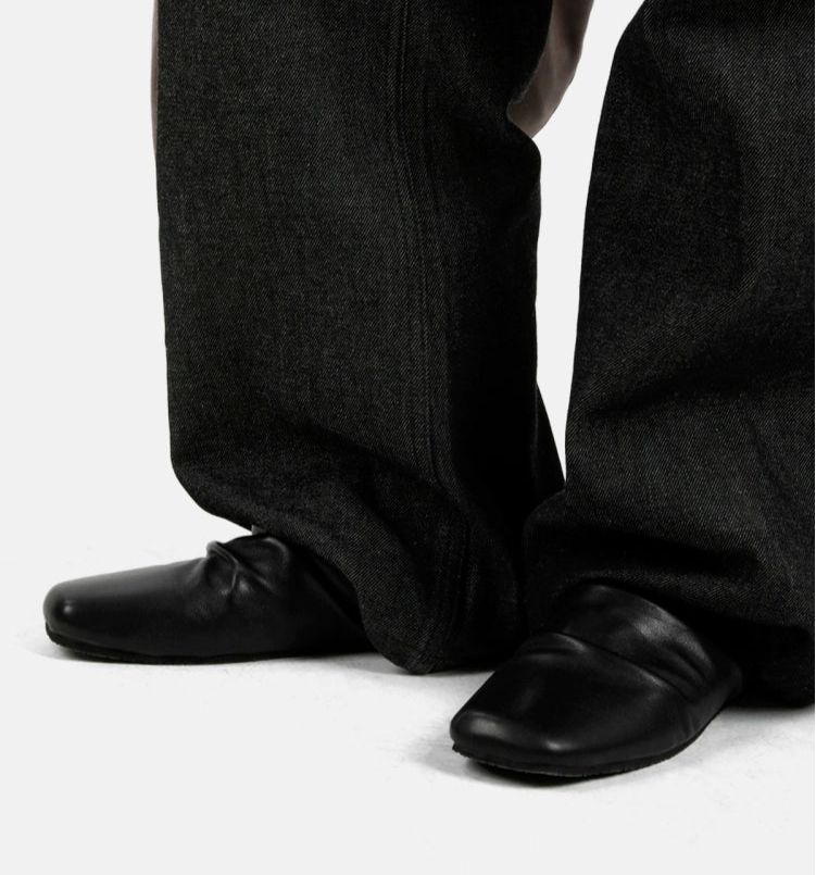 Wrinkled Cowhide Square Toe Closed Mules