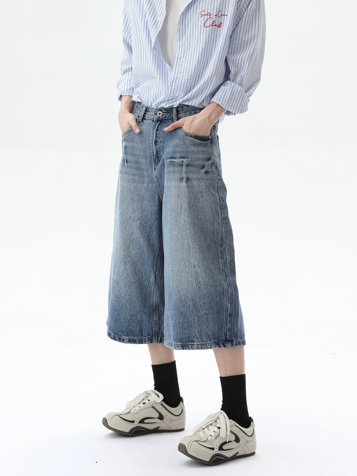 Pantaloni in denim cropped a gamba larga e morbida 