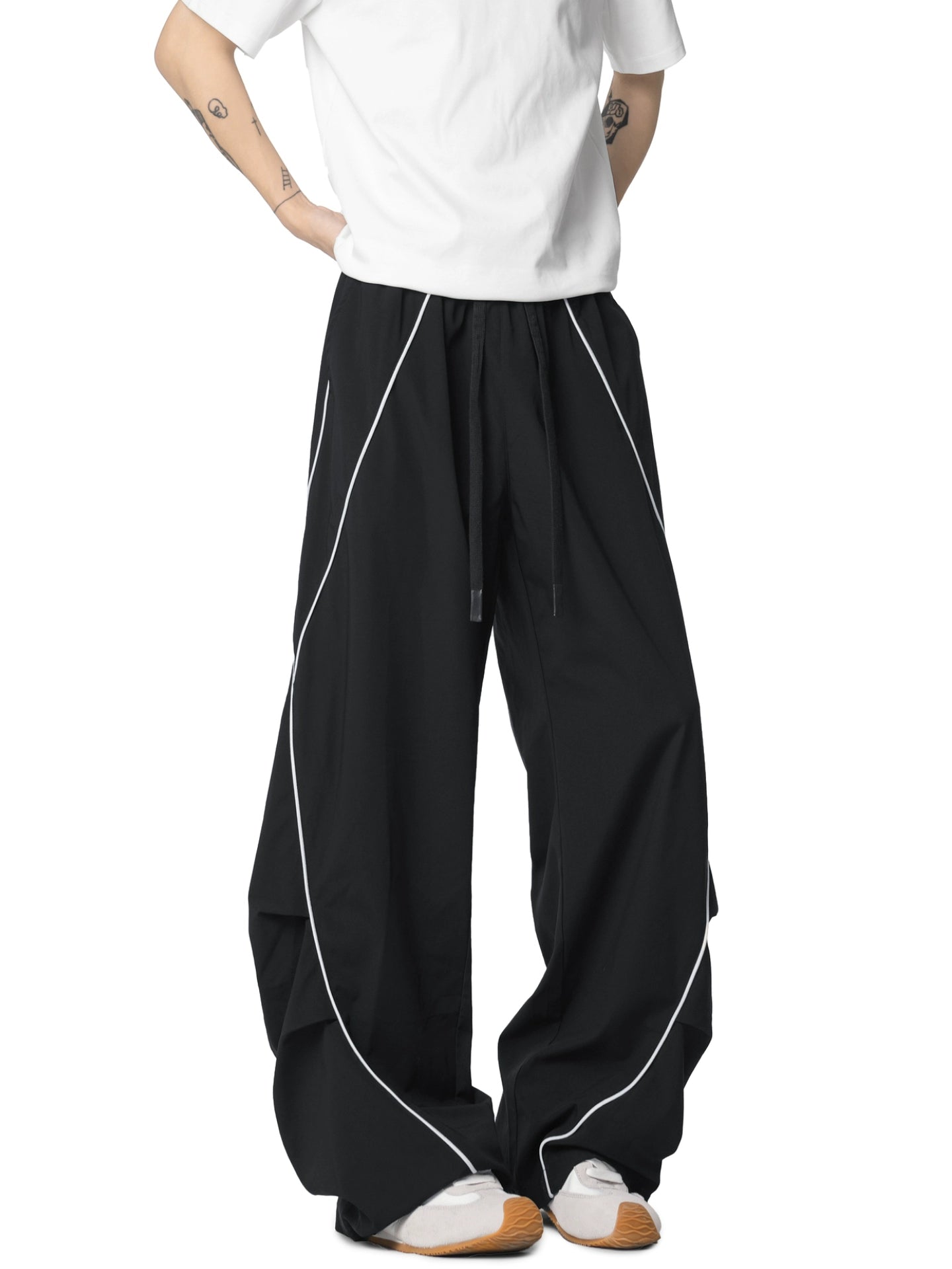 سروال كاجوال مستقيم الساق مع شريط عاكس 