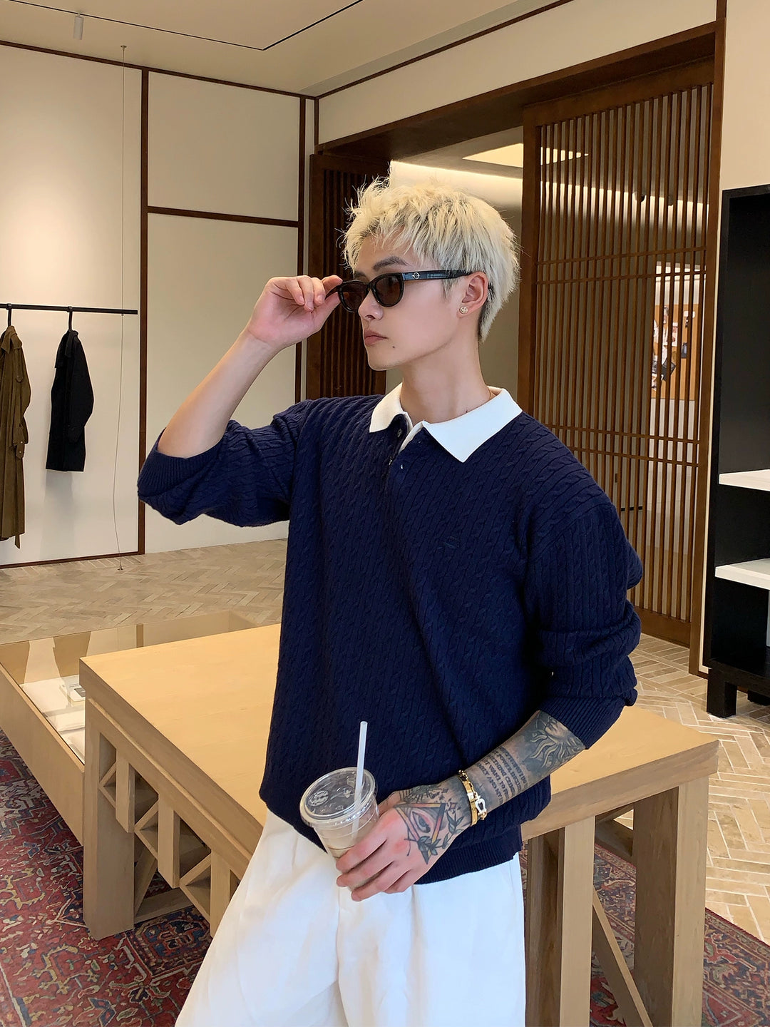 Contrast Collar Knit Polo Shirt