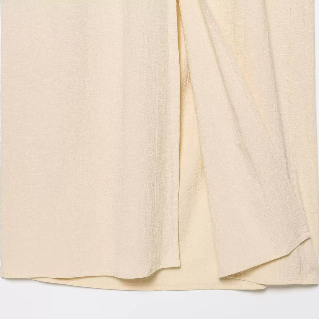 Vestido Midi Recortado com Detalhe Franzido 