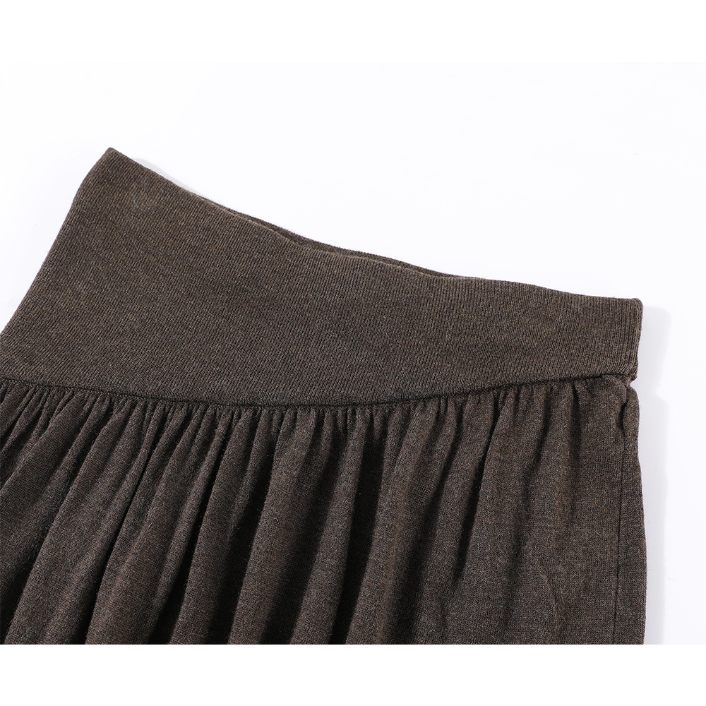 Stickad draperad slim fit lång kjol 