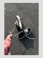 Inverted Curled Toe Leather Sneakers