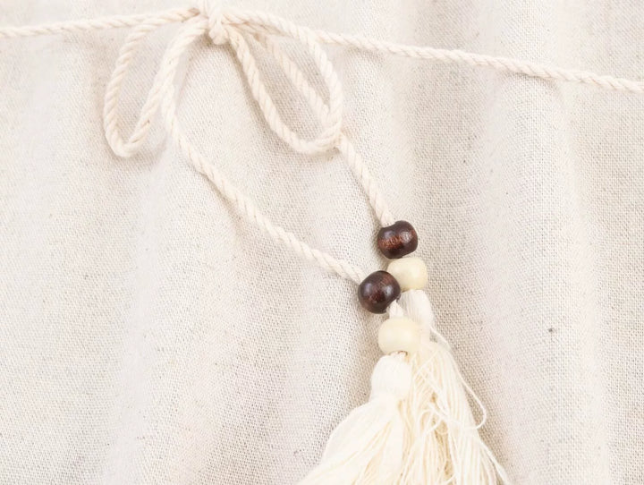 Vestido de Verão com Decote Halter Bordado 