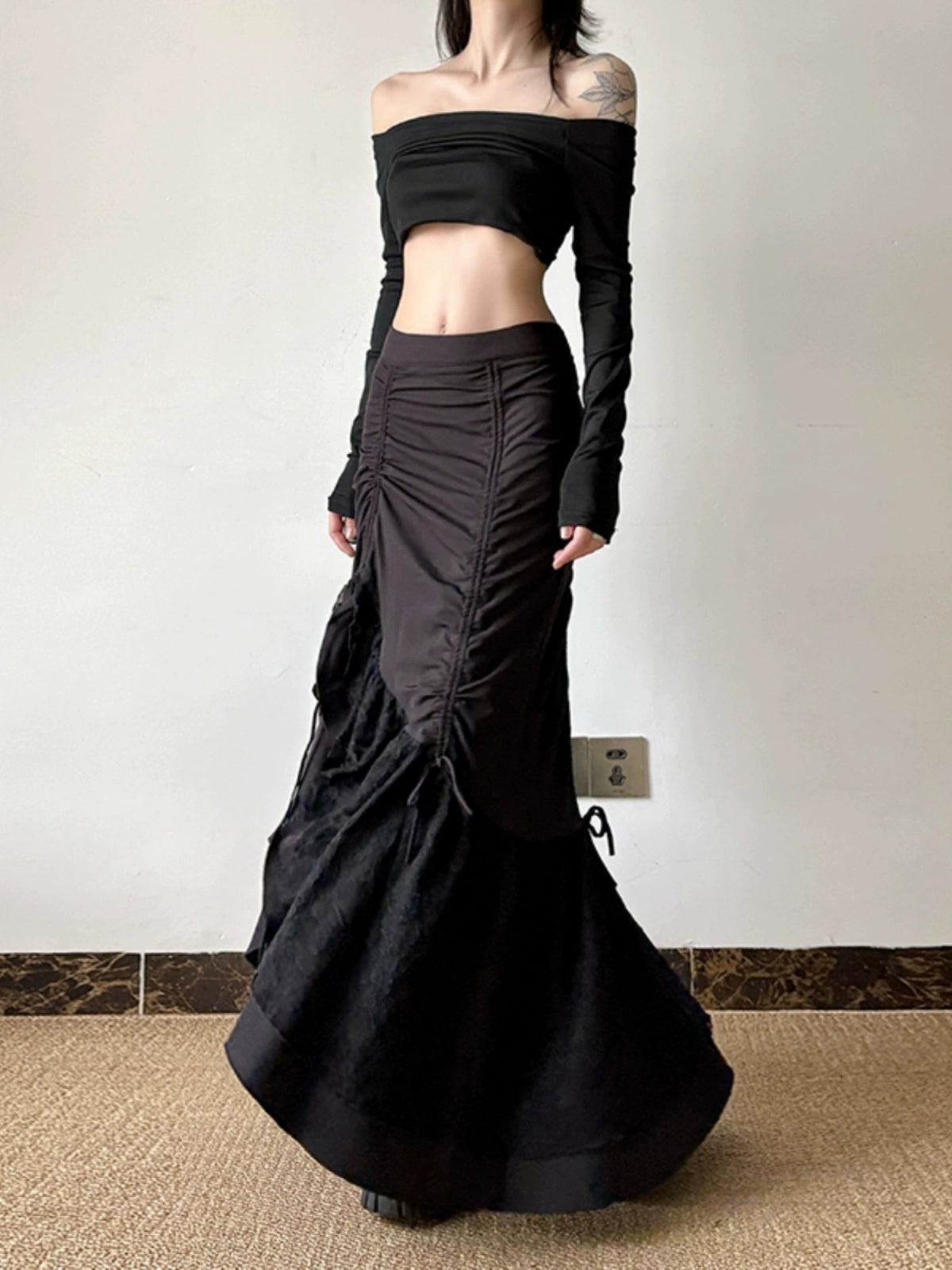 Lace Ruffle High Waist Fishtail Skirt