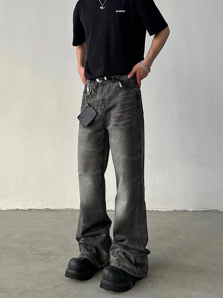 Relaxed Fit Straight-Leg Jeans