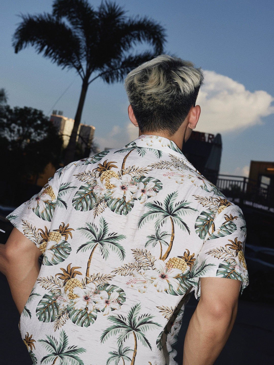 Floral Print Short Sleeve Vacation Shirt