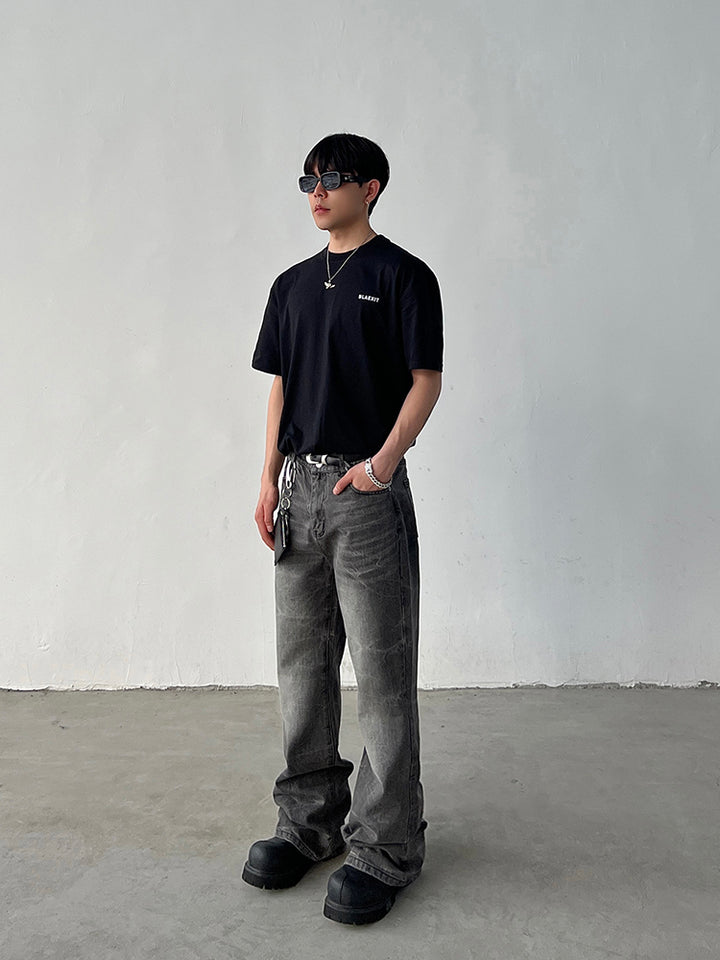 Relaxed Fit Straight-Leg Jeans