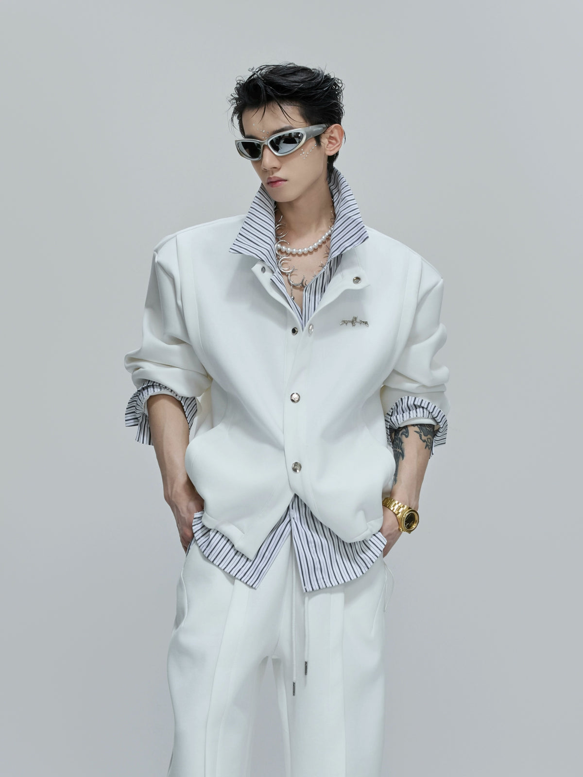 undefined,5925210200152,5925210200153,5925210200154,5925210200155