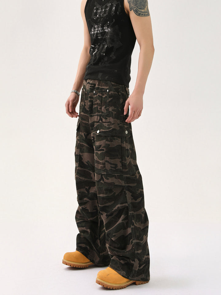 Loose Camouflage Cargo Pants