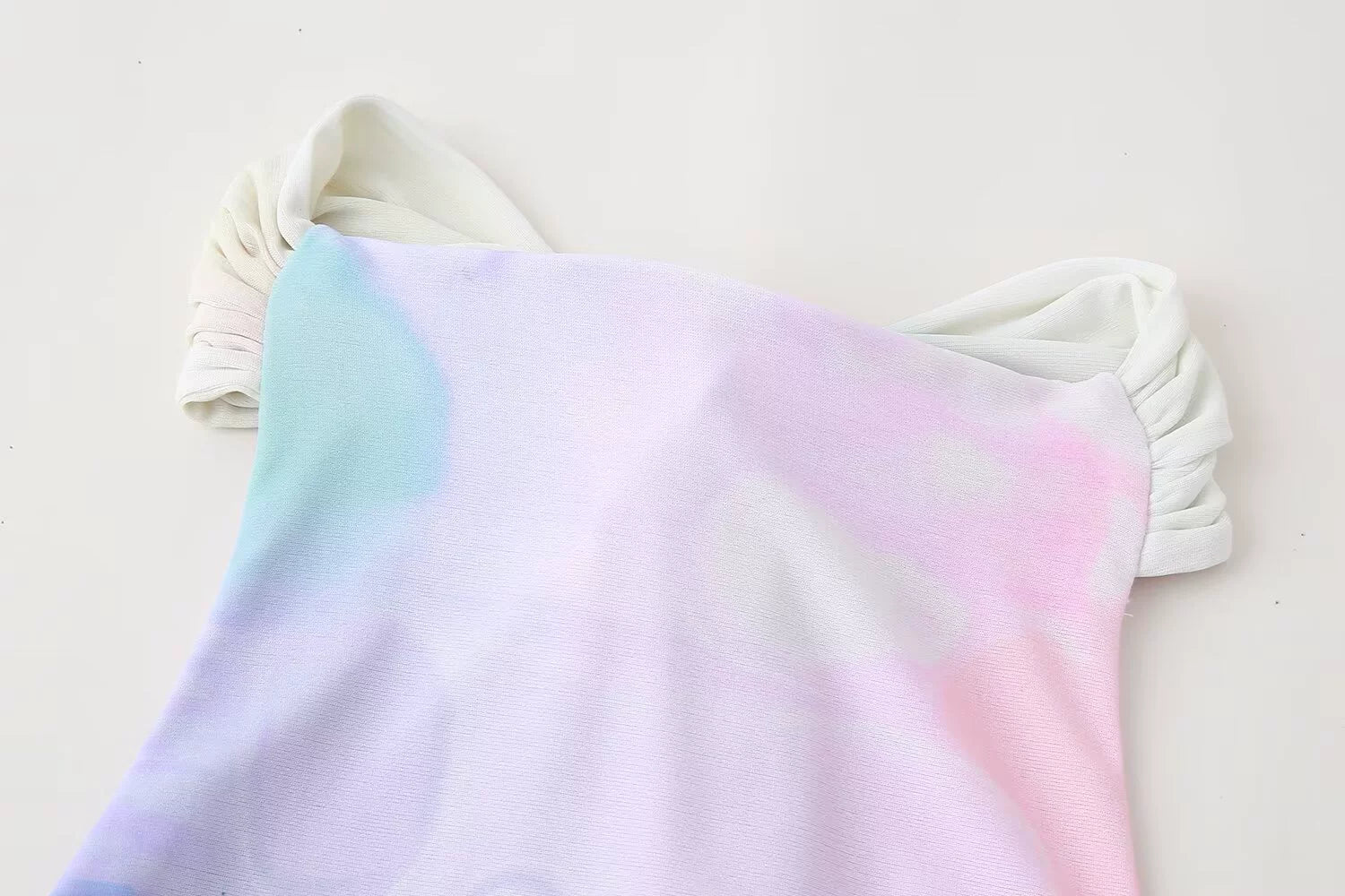 Abito corto arricciato in tulle stampato slim 