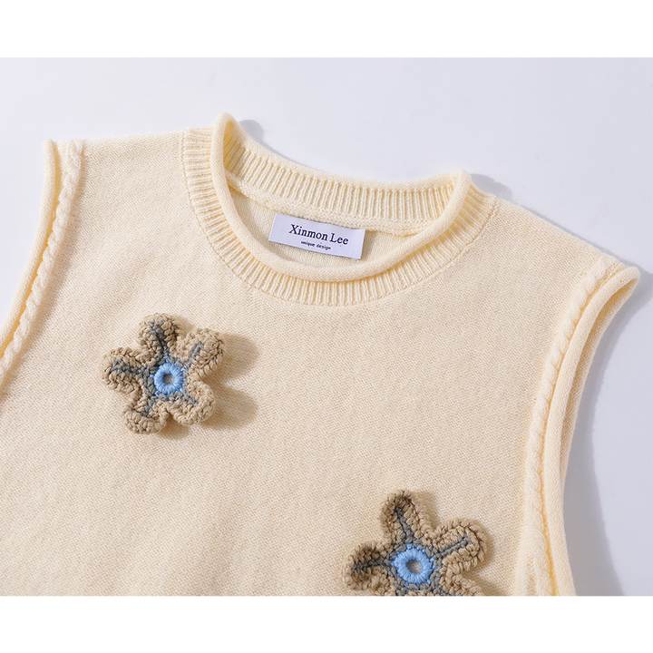 Flower Detail Knitted Vest