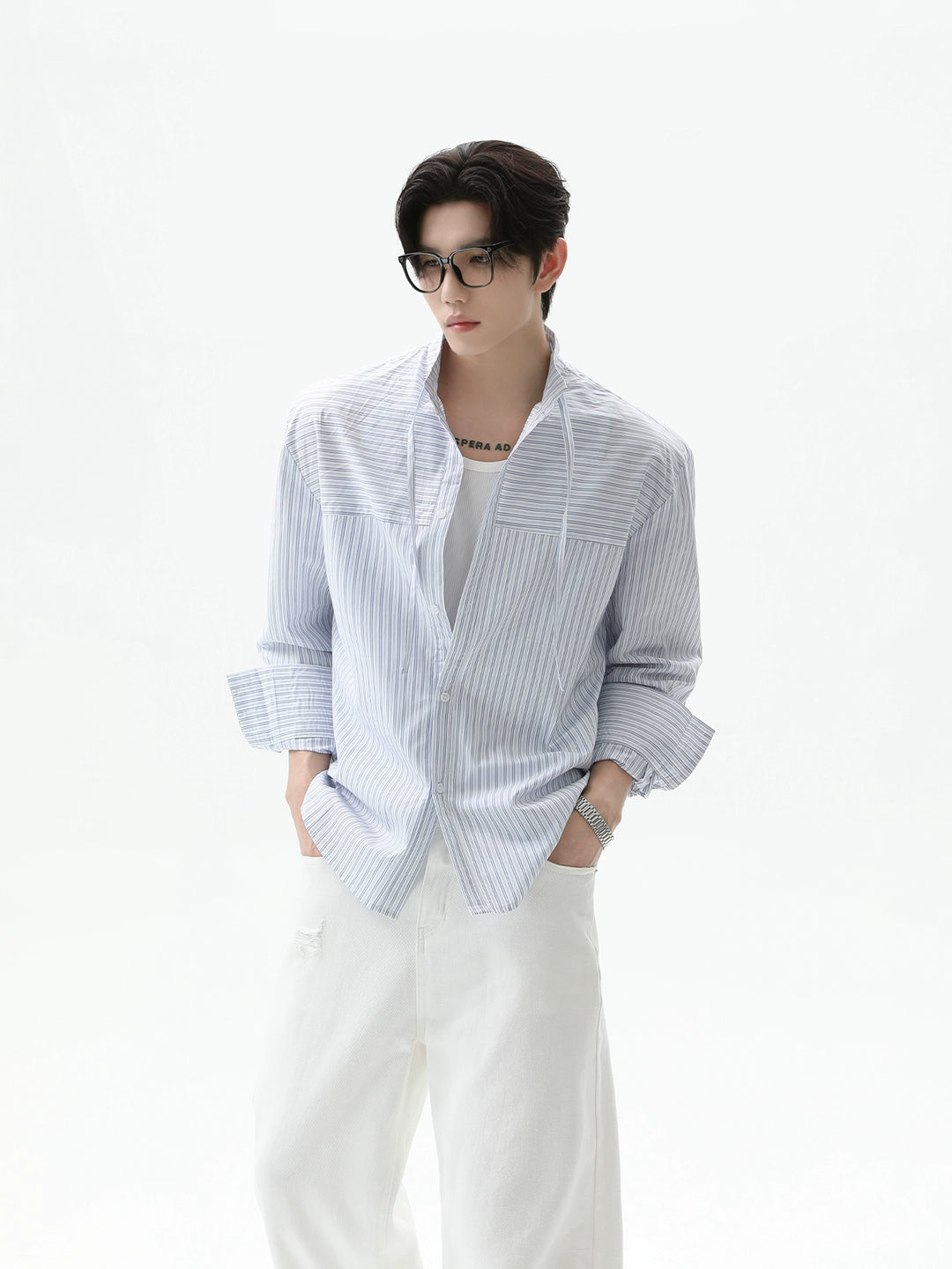 Camisa de manga larga con cuello alto a rayas 