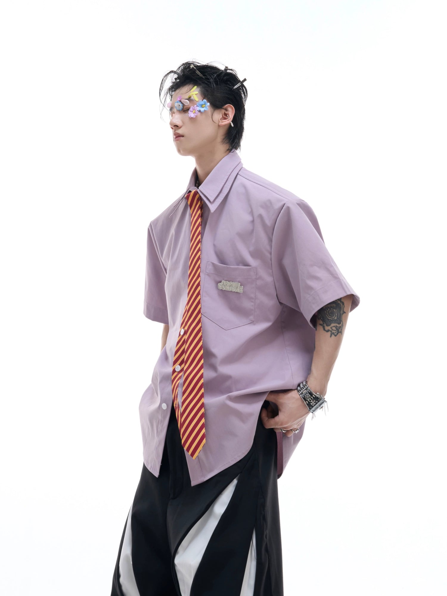 Loose Fit Short Sleeve Shirt with Tie