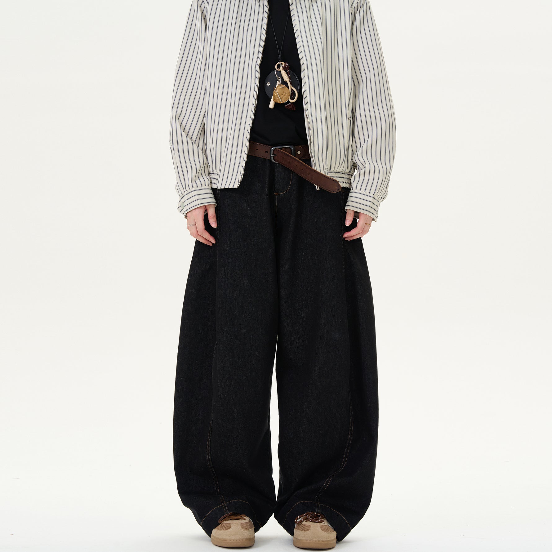 undefined,5589504968017,5589504968018,5589504968019,5589504968020,5589504968021