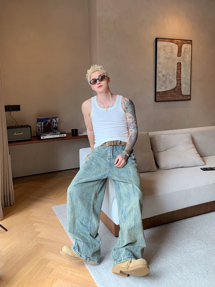 Loose Distressed Straight Jeans