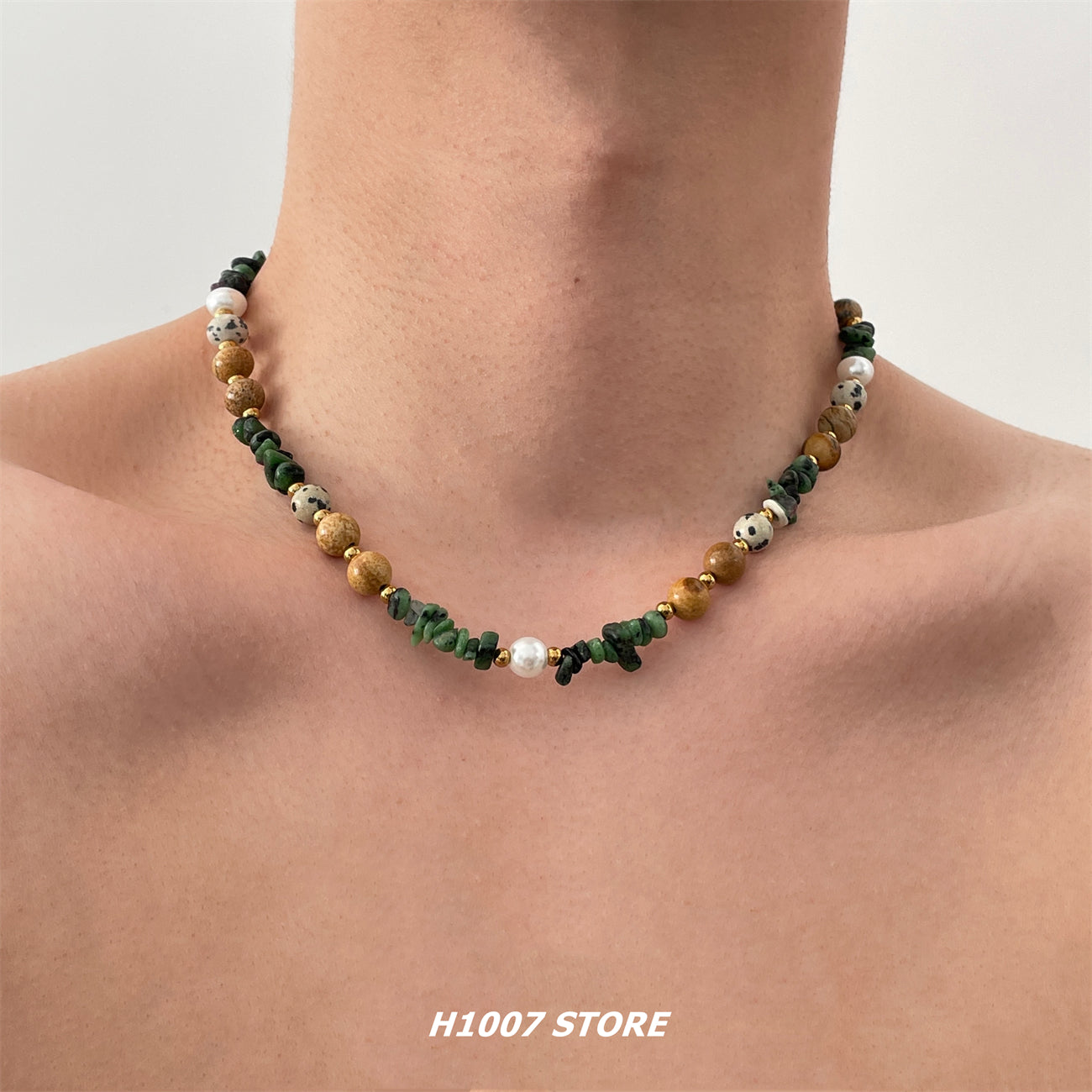 Handmade Natural Beaded Clavicle Necklace