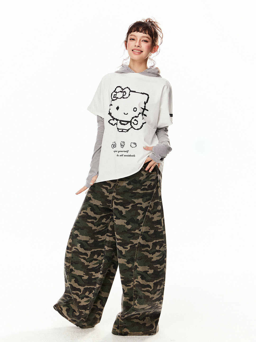 Blusa de Gola Alta Irregular com Estampa de Gato 